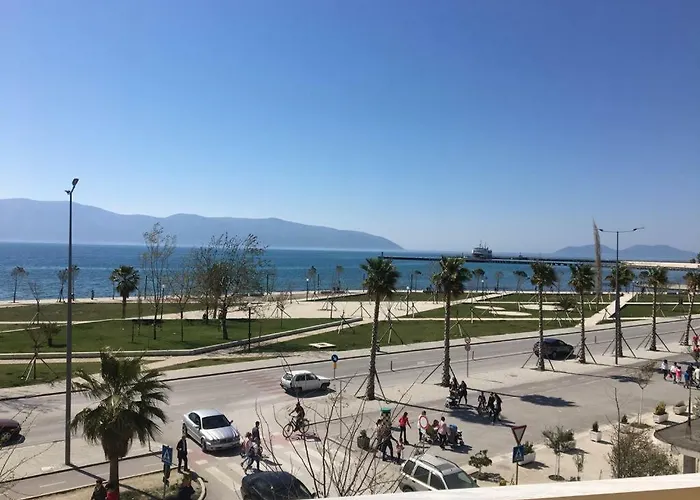 Rruga Vlore 10 Korriku Lungomare